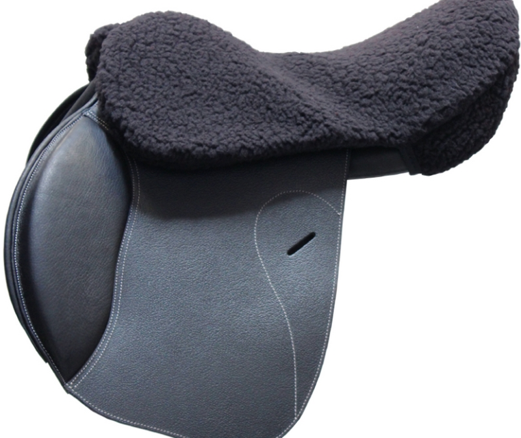 Copriseggio agnellino sintetico