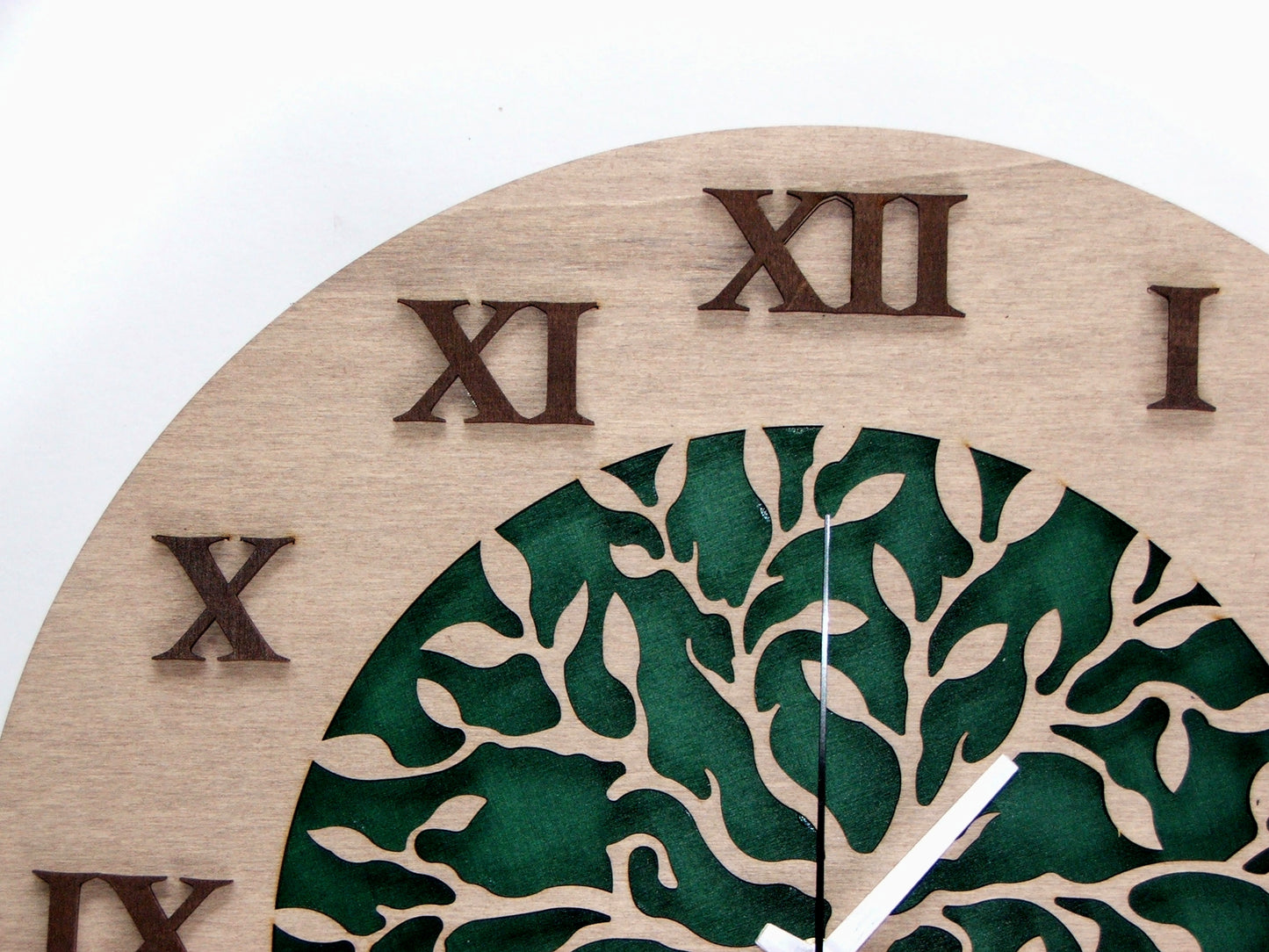 Orologio da parete in legno