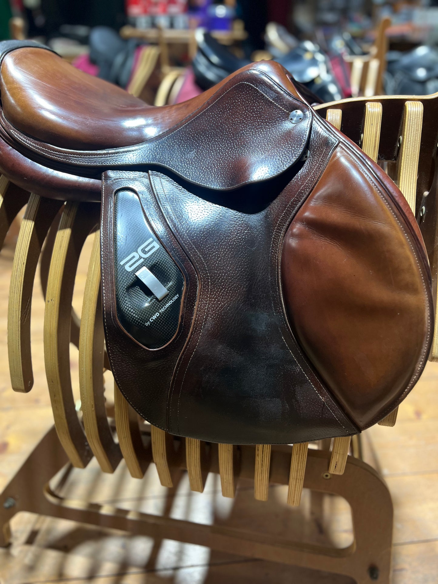 Sella da salto CVD 2G usata