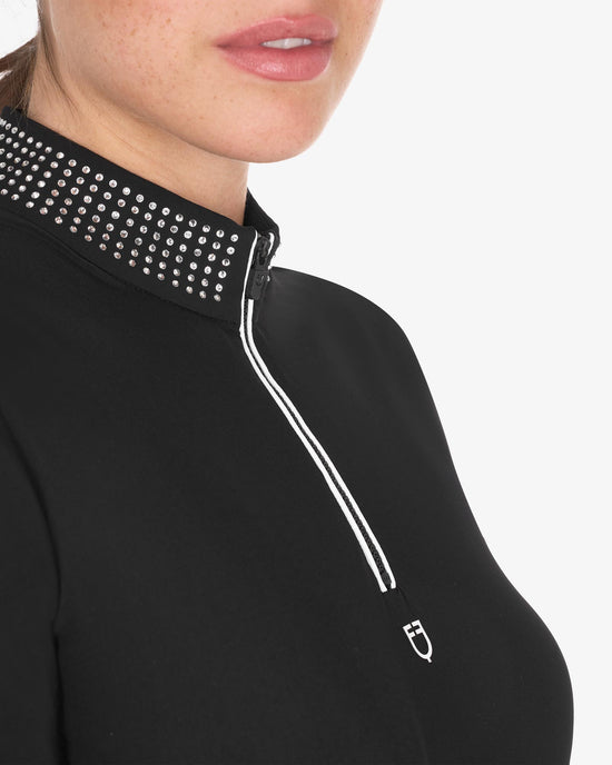 Polo training donna slim fit con zip e strass sul colletto 2026