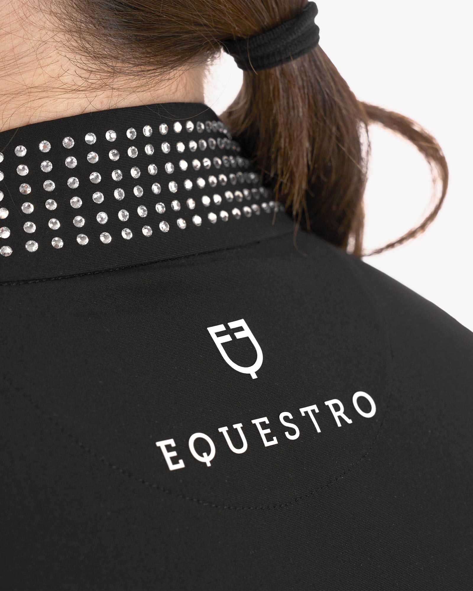 Polo training donna slim fit con zip e strass sul colletto 2026