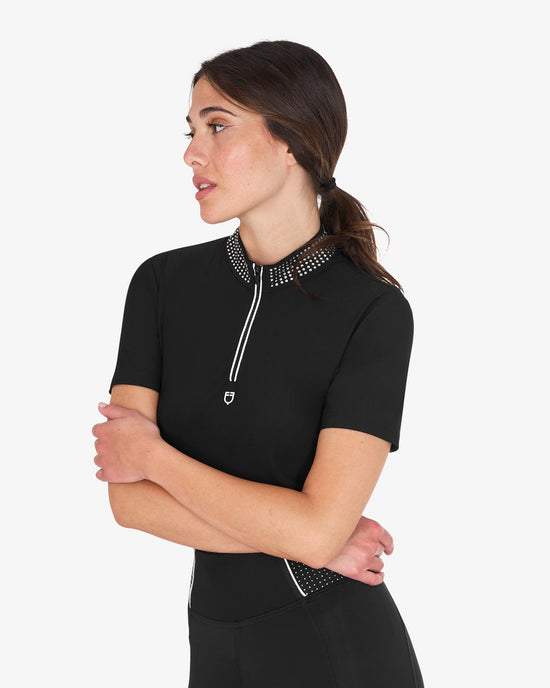Polo training donna slim fit con zip e strass sul colletto 2026