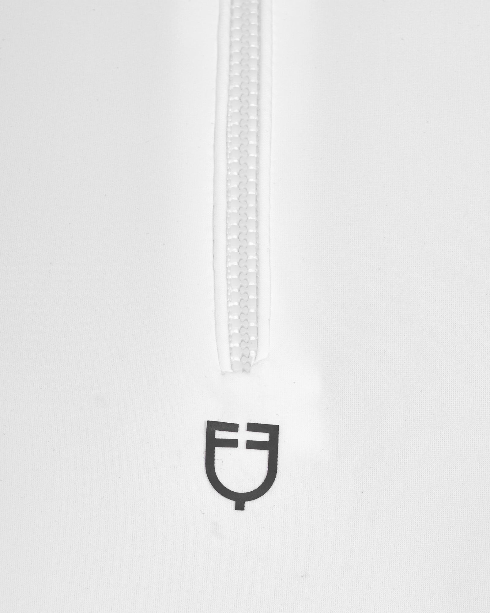 Polo training donna slim fit con zip e strass sul colletto 2026