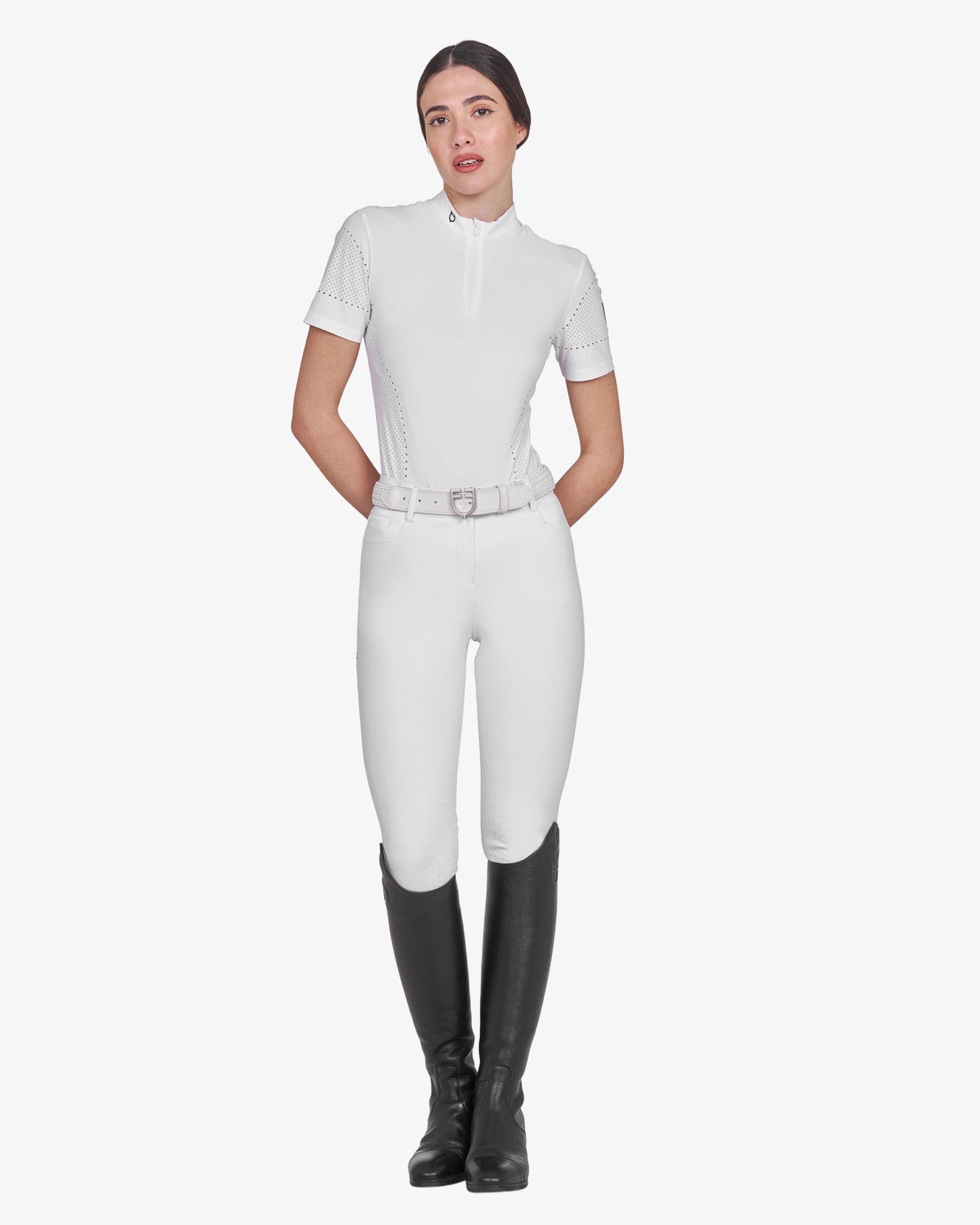 T-shirt donna da allenamento in tessuto tecnico con microfori 2026