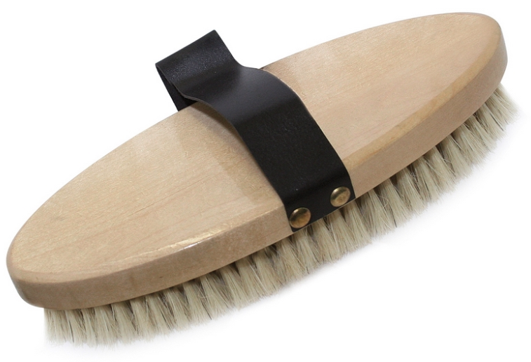 Spazzola setole naturali con dorso in legno e passamano
