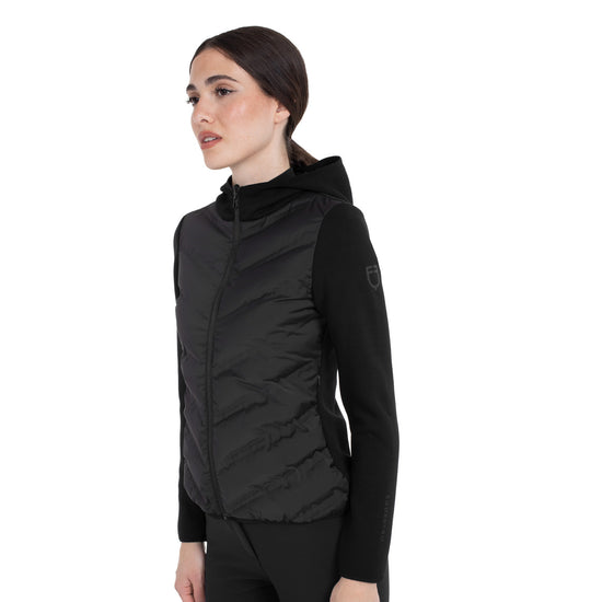 Capospalla tecnico donna con imbottitura frontale